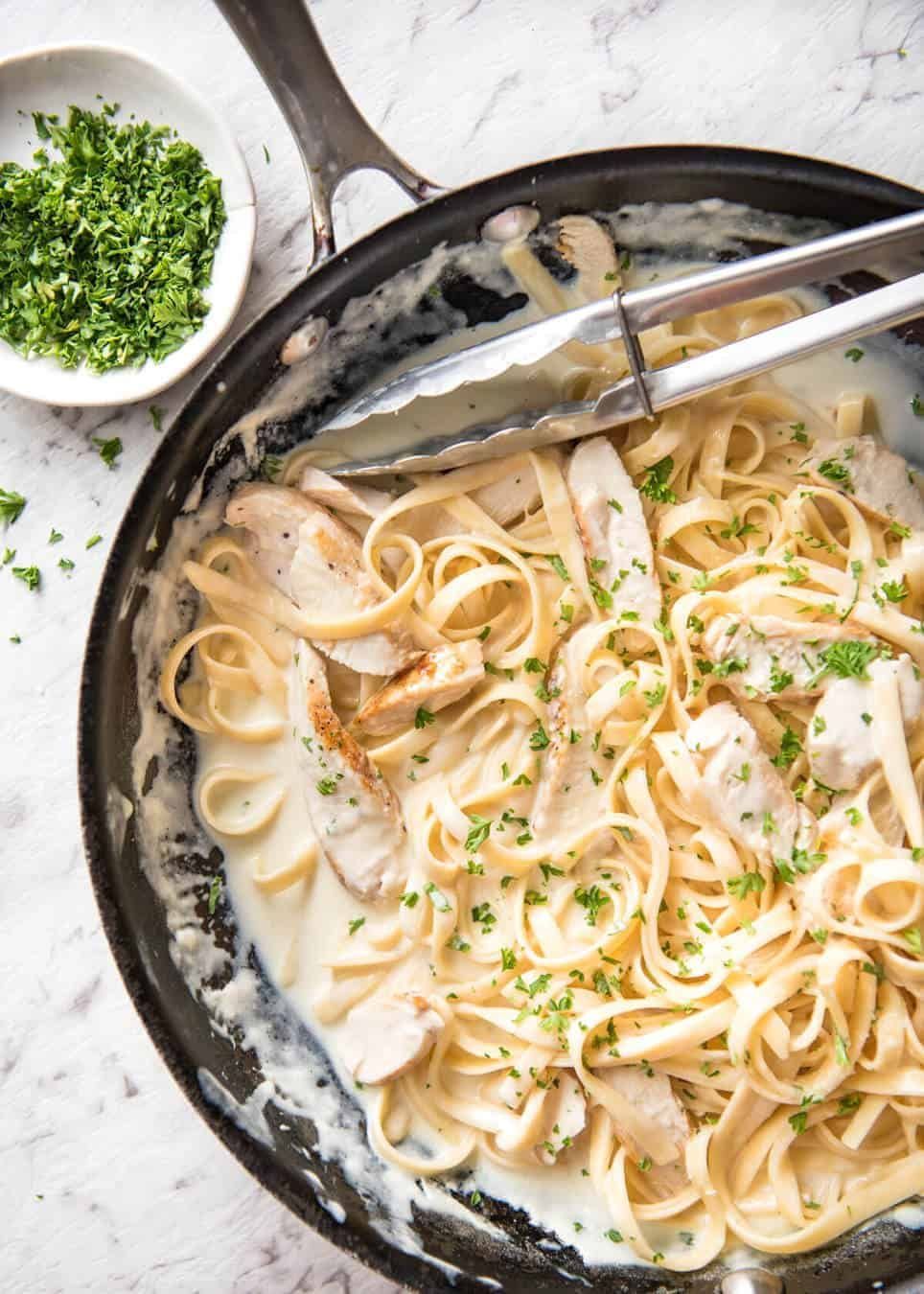 Whip Up Easy Weeknight One-Pot Pasta: Minimal Cleanup, Maximum Flavor